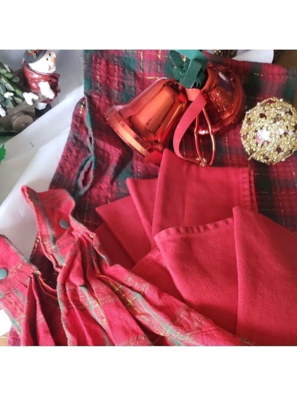 Christmas Holiday Cloth Napkins Kitchen Home Decor